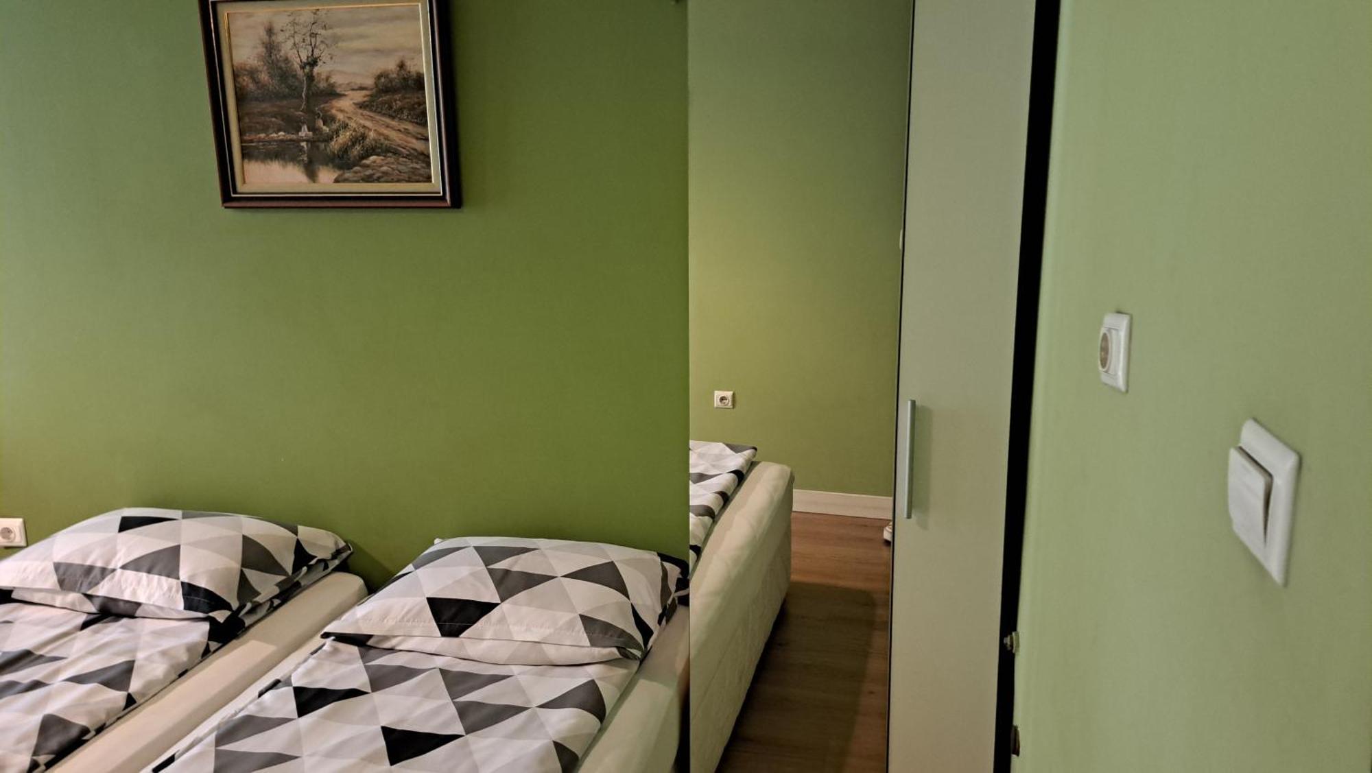 Sasso-Студио 3 Pleven Buitenkant foto